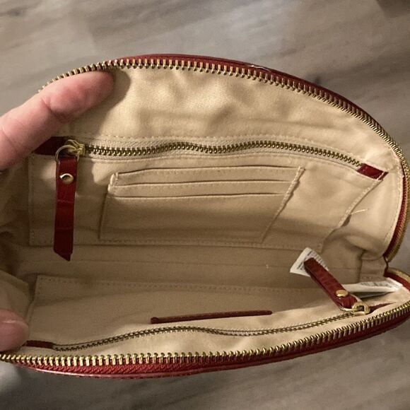 Banana Republic Red Clutch EUC - Picture 11 of 11